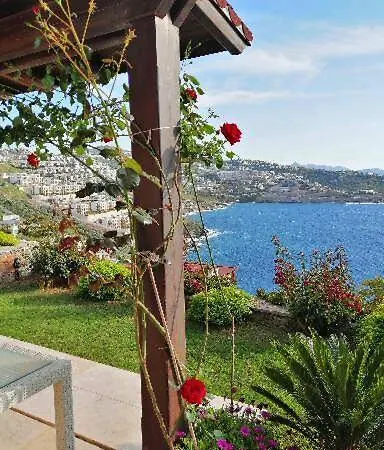 Muhtesem Ege Denizi Manzarasi Βίλα Αλικαρνασσός