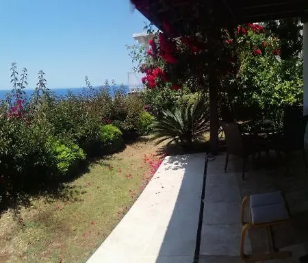 Muhtesem Ege Denizi Manzarasi Βίλα *